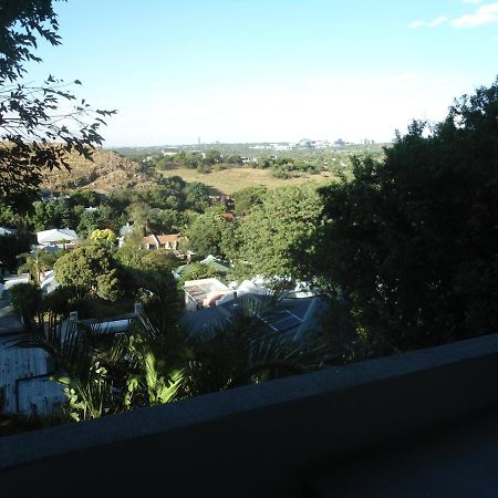 "La Couronne" Apartment Johannesburg Exterior photo